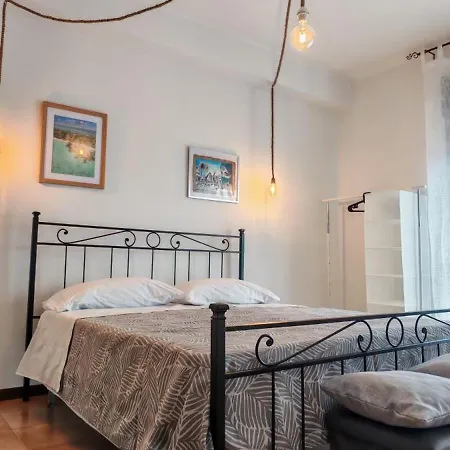 Urban Nest 12 아파트 카세르타