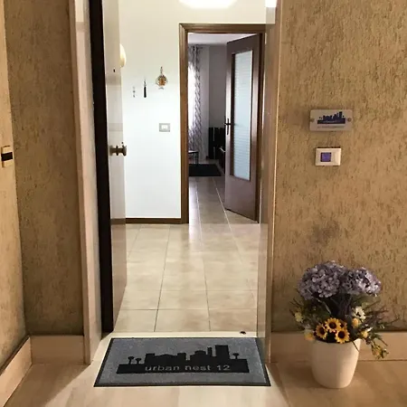 Urban Nest 12 *